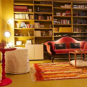 Luxury Bohemian With Private Garden In Milan